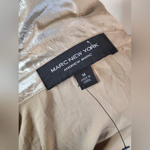 MARC New York unlined polyester gold coat Size Medium - Picture 8 of 9